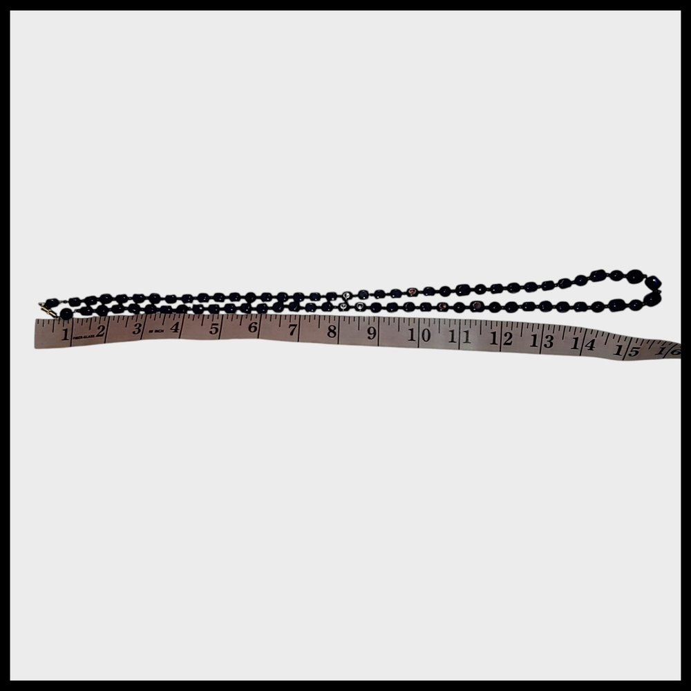 Classic Navy Beaded Long Necklace - Vintage - Picture 7 of 12